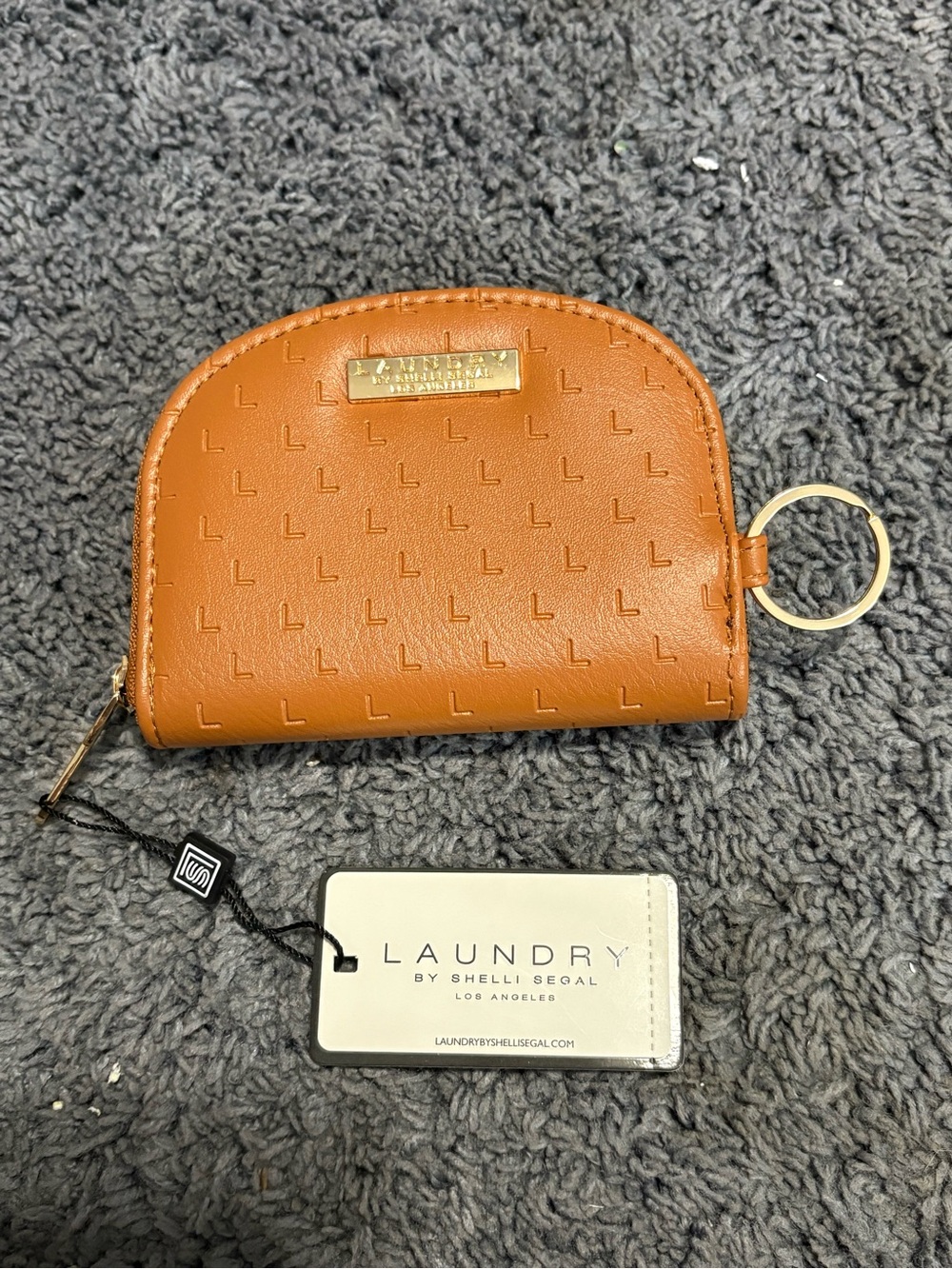 NWT brown covered in “L’s” Half Oval Laundry by Shelli Segal Los Angeles wallet